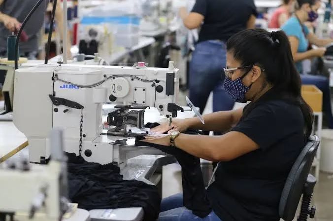 Paraná gera mais empregos na região Sul em 2022